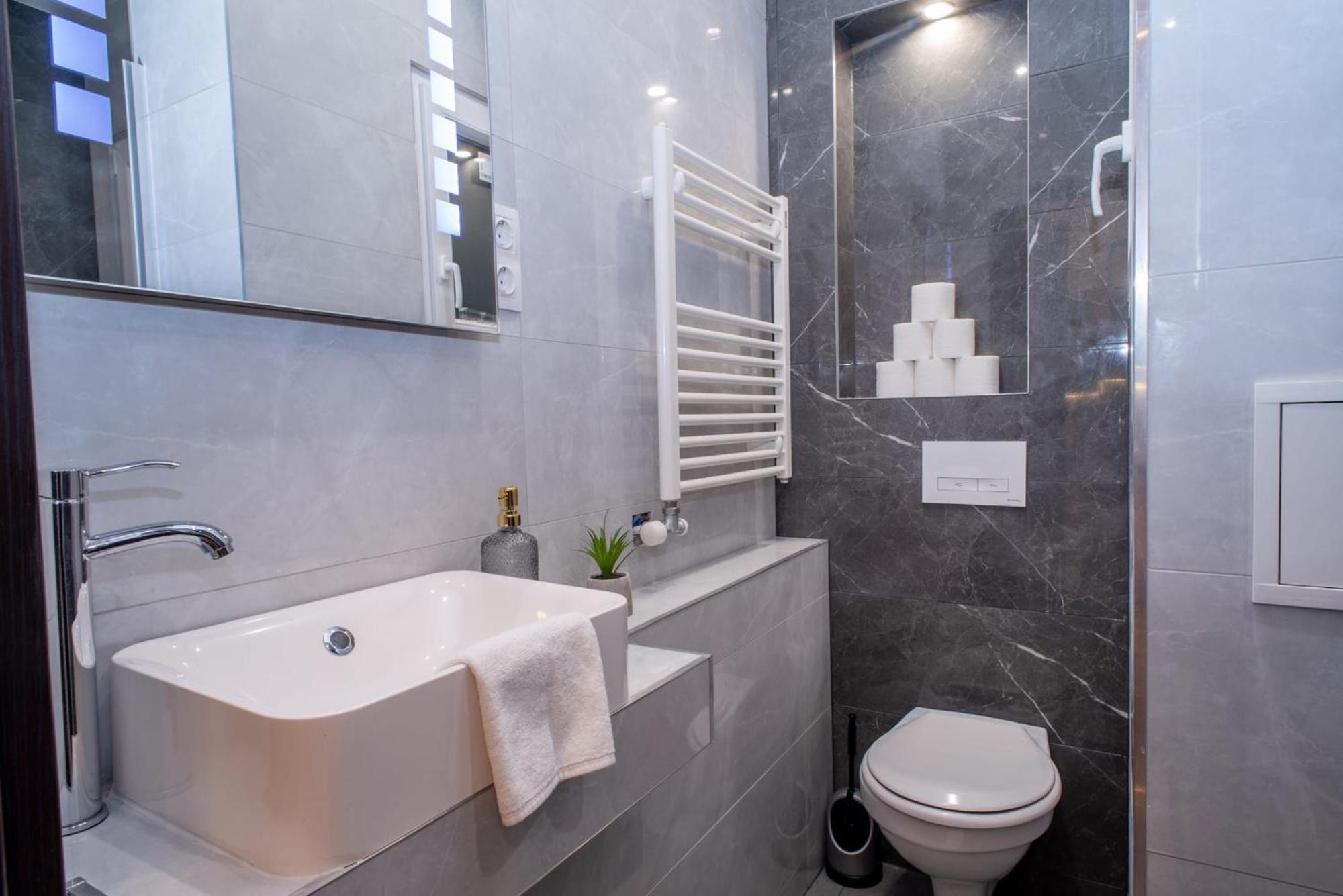 Very Central New And Large Ac Apartment Budapest Extérieur photo